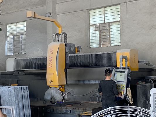 5100kg ماشین برش پل با حرکت خودکار میز 15m3/h مصرف آب