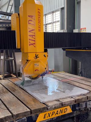 ماشین برش سنگ پل 4 محور با دقت بالا برای صفحه های فان شکل و پروفایل کردن لبه های خاص