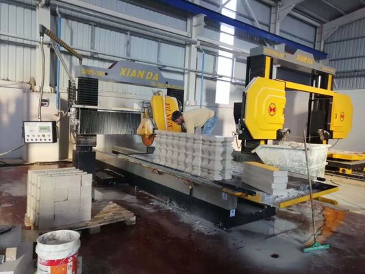 PLC/CNC ساختار گانتری ماشین خطی برای بالوستر، سنگ قبر