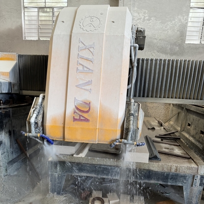 حداکثر ضربه بلند کردن 400mm و 800kg ماشین آلات سنگین برای سنگ
