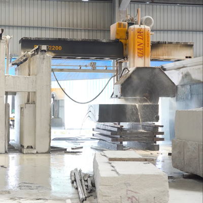 حداکثر قطر تیغه 2500mm/2800mm Bridge Saw Cutting Machine برای پردازش دقیق و سنگ