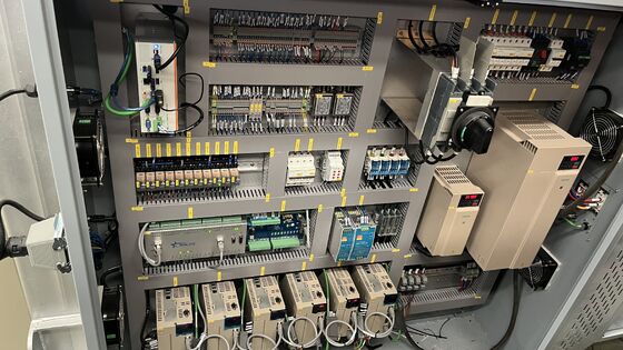 سنگ برش پل 5 محور CE سیستم DDX ایتالیایی 900mm تیغه نرد با درب محافظ حفاظتی اختیاری