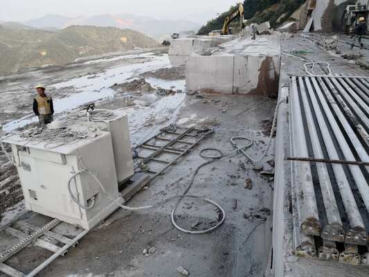 کنترل CNC ماشین تراش سیم الماس اتوماتیک برای برش سنگ با دقت بالا