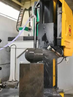5 محور CNC الماس سیم تراش ماشین برای شکل های 3D سنگ مرمر و گرینیت
