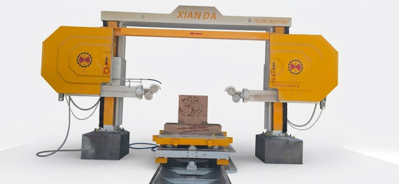 کشف 4 ماشین تراش سیم الماس CNC با میز کاری 360 درجه سرو و سرعت برش 20-40 M / S برای برش دقیق سنگ