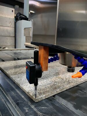 ماشین حکاکی سنگ CNC الکتریکی با دقت 0.02 میلی متر و سرعت 15 متر در دقیقه برای سنگ سنگ شکن لمسی